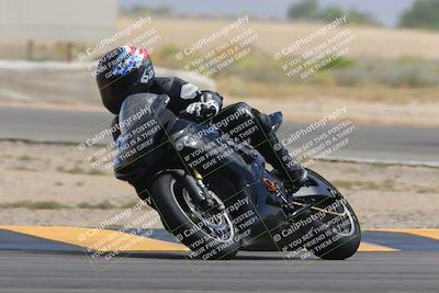 media/Sep-30-2023-SoCal Trackdays (Sat) [[636657bffb]]/Turn 16 (1145am)/